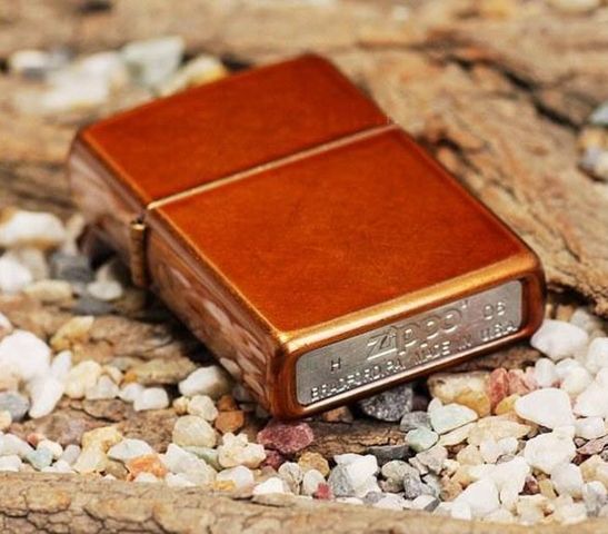 Bật Lửa Zippo Toffee Nâu 21184 - Thiết Kế Classic Bóng Bẩy, Màu Coffee Độc Đáo, Hàng Chính Hãng USA