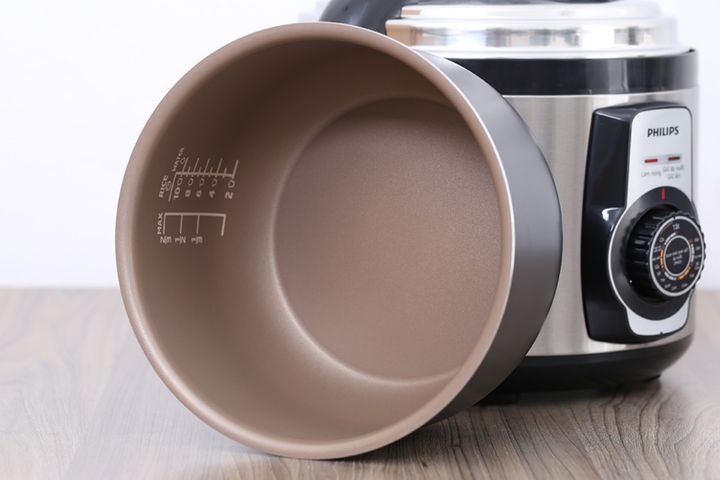 Nồi Áp Suất Điện Cơ Philips HD2103/66 5 Lít Đa Năng - Tiện Lợi, Nấu Ăn Nhanh Chóng, 14 Chế Độ Nấu Tự Động, Phù Hợp Gia Đình