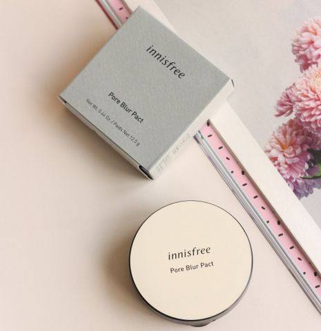 Phấn Phủ Kiềm Dầu Innisfree Pore Blur Pact Dạng Nén - Giúp Da Mịn Màng, Khô Thoáng và Lâu Trôi, Phù Hợp Cho Da Dầu và Hỗn Hợp