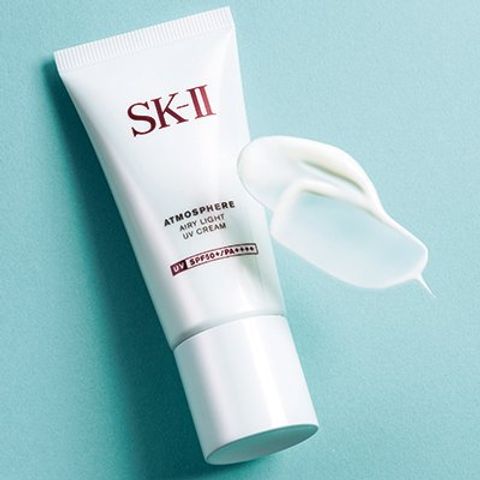 Kem Chống Nắng SK-II Atmosphere Airy Light UV Cream SPF50+ PA++++ - Dưỡng Da, Chống Lão Hóa Và Lọc Tia UV Hiệu Quả