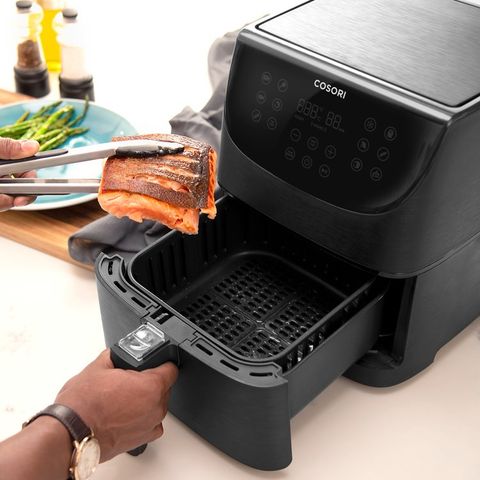 Nồi chiên không dầu Cosori CP158-AF 5.5L 1700W - Thiết kế hiện đại, giảm 85% dầu mỡ, 11 chương trình nấu, bữa ăn ngon miệng dễ dàng.