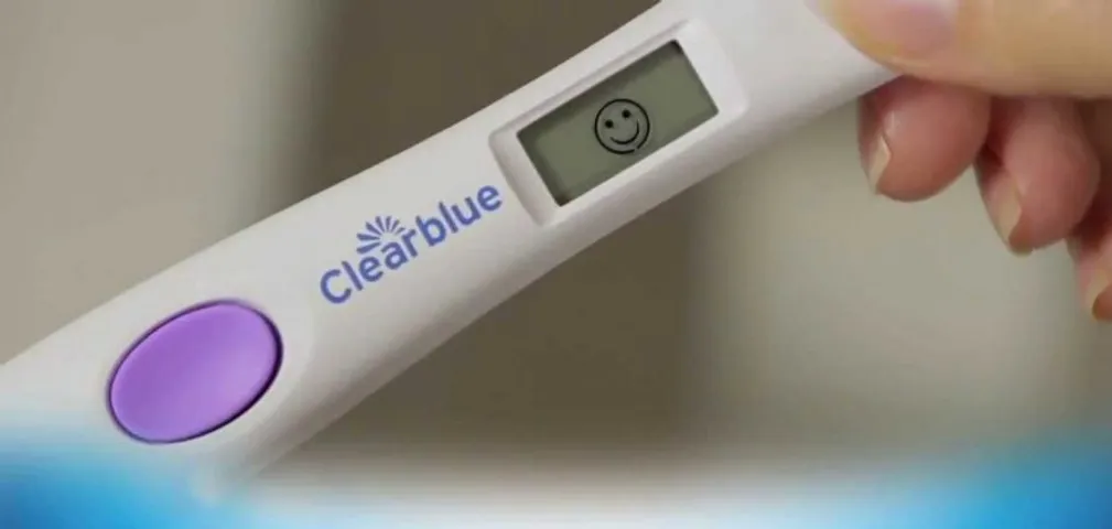 Que thử rụng trứng ClearBlue Ovulation Test hộp 10 que | Chiaki.vn