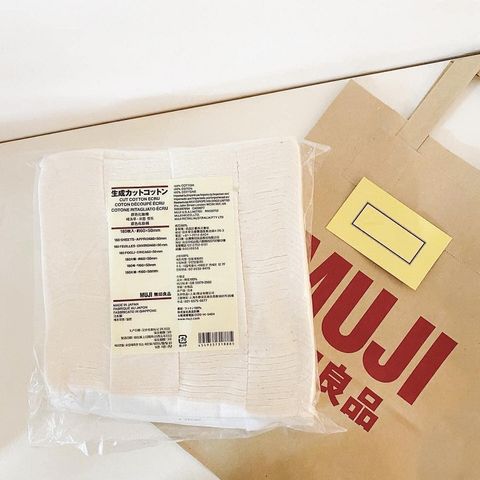 Bông Tẩy Trang Hữu Cơ Muji Nhật Bản 180 Miếng - Bông Cotton Tự Nhiên Dễ Dàng Sử Dụng Cho Mọi Loại Da