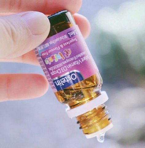 Ostelin Vitamin D3 Drops cho trẻ sơ sinh đến 12 tuổi - Bổ sung Vitamin D3 tự nhiên, hỗ trợ phát triển xương và chiều cao, vị dâu dễ uống