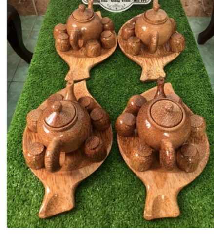 Bộ bình trà gỗ dừa hình chiếc lá độc đáo - Trang trí phòng khách phong cách cổ điển sang trọng, Set gồm 1 ấm và 6 chén uống trà.