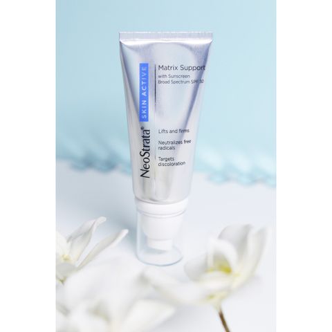 Kem Dưỡng Chống Nắng NeoStrata Skin Active Matrix Support SPF 30 - Dưỡng Ẩm, Bảo Vệ Da Tươi Sáng, Phù Hợp Mọi Loại Da