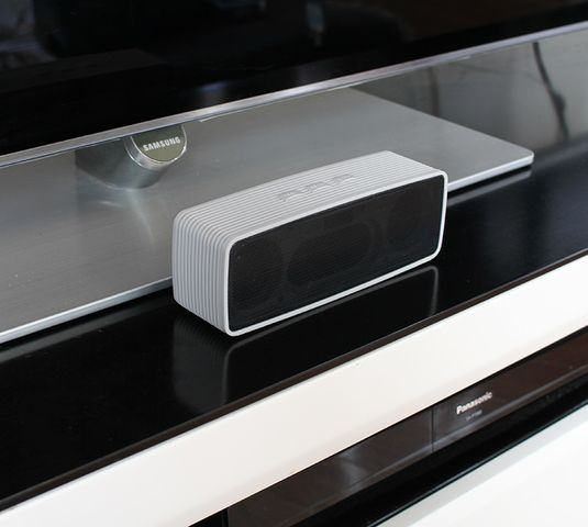 Loa Bluetooth King Crown AJC170 - Thiết Kế Nhỏ Gọn, Âm Thanh Chất Lượng, Kết Nối Đa Dạng Thẻ Nhớ, AUX, USB