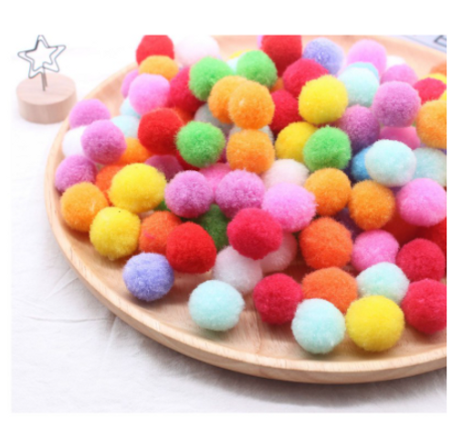 Set Phụ Kiện Trang Trí Noel Dễ Thương - Nơ Nhung, Quả Cầu Bông và Ông Già Noel - Thêm Nét Vui Tươi Cho Ngày Lễ