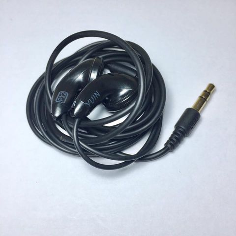 Tai Nghe Earphone Yuin PK3 Có Dây - Âm Thanh Chất Lượng Cao, Phù Hợp Với Chillout và World Music - Tặng Kèm Miếng Mút Thay Thế