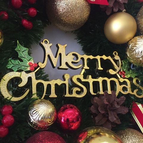 Vòng Nguyệt Quế Giáng Sinh Cao Cấp Đỏ Vàng - Trang Trí Noel Sang Trọng Với Chất Liệu Thân Thiện Môi Trường