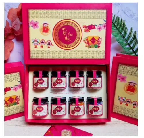 Hộp mứt Tết mix 8 vị thượng hạng - Mứt dẻo thơm ngon, quà Tết ý nghĩa, chọn lọc đặc sản để đãi khách trong ngày lễ Tết.