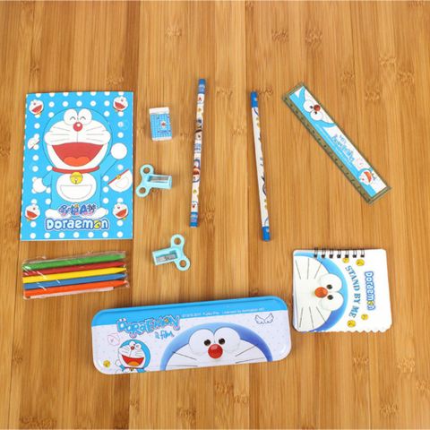Bộ Đồ Dùng Học Tập 10 Món Họa Tiết Doraemon - Bộ Sản Phẩm Tiện Dụng Cho Bé, Bao Gồm Tập, Bút, Gọt, Sáp Màu