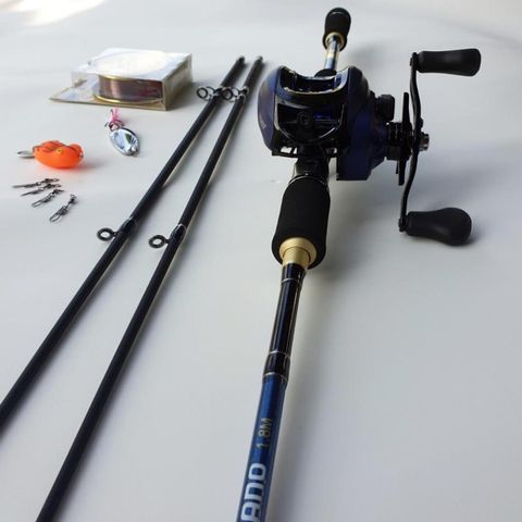 Bộ cần câu Lure Shimano 2 ngọn máy ngang STACO - Cần câu cá chuyên nghiệp thiết kế thông minh, nhẹ, chính xác cho trải nghiệm câu cá tuyệt vời.