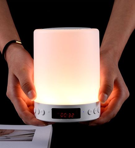 Đèn Ngủ Thông Minh Tích Hợp Loa Bluetooth & Đồng Hồ Báo Thức - 3 Chế Độ Sáng Để Đọc Sách, Làm Việc Thoải Mái