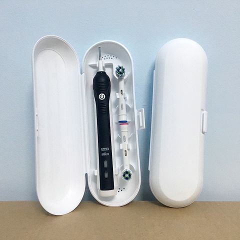 Hộp Đựng Bàn Chải Răng Điện Oral-B Tiện Dụng - Chất Liệu Nhựa Cao Cấp, Thiết Kế Sang Trọng, Phù Hợp Đi Du Lịch