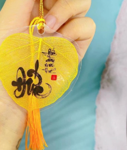 Lá Bồ Đề Tự Nhiên Mang Tài Lộc, May Mắn - Phật Quang May Mắn để Bàn Làm Việc - Quà Tặng Ý Nghĩa Từ Tâm