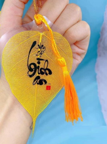 Lá Bồ Đề Tự Nhiên Mang Tài Lộc, May Mắn - Phật Quang May Mắn để Bàn Làm Việc - Quà Tặng Ý Nghĩa Từ Tâm