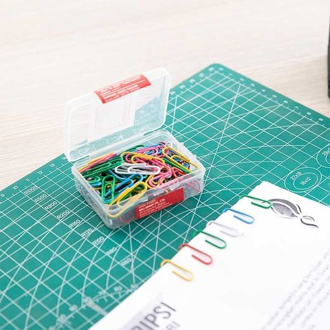 Ghim Vòng Màu #3 29mm Deli E0024 - Kẹp Giấy Chất Liệu Thép Cao Cấp, Hộp 100 Cái, Màu Sắc Nổi Bật, Bền Bỉ