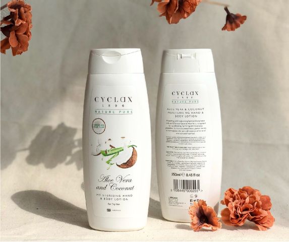 Lotion Dưỡng Ẩm Cyclax Aloe Vera & Dầu Dừa - Dưỡng Da Mềm Mại, Giảm Mụn Trứng Cá, Chăm Sóc Da Toàn Thân 250ml