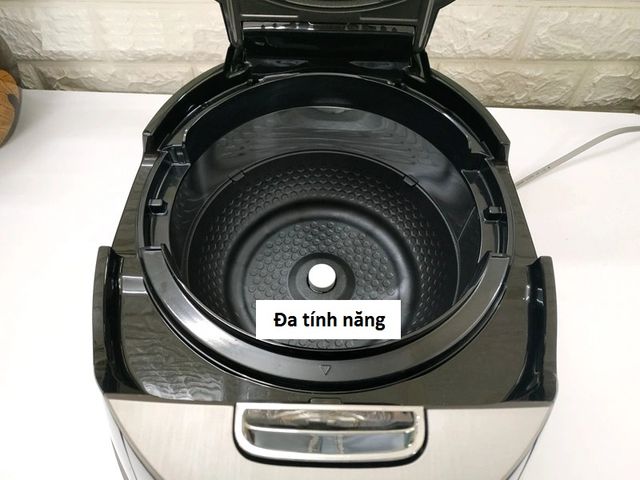 Nồi Cơm Điện Cao Tần Cuckoo CRP-FHTR0610FS 1.08L - Công Nghệ Áp Suất Kép, Nấu Nhanh, Dành Cho 2-6 Người, Thiết Kế Hiện Đại