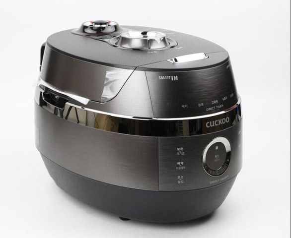 Nồi cơm điện cao tần Cuckoo CRP-JHTR1010FD 1.8L - Công nghệ áp suất kép Twin Pressure, nấu chín đều, hương vị thơm ngon, tiết kiệm dinh dưỡng.