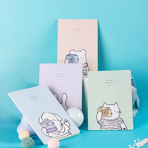 Sổ Ghi Chép Khâu Gáy B5 Deli - Sổ Tay Kẻ Ngang Bìa Hologram 40 Trang, Giấy Chống Lóa Cho Học Sinh và Người Làm Việc