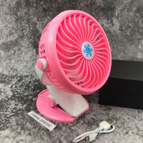 Quạt Tích Điện Mini Kẹp Bàn Gutek F186 - Đa Năng, 3 Tốc Độ Gió, Quạt Kẹp Nôi Trẻ Em, Thiết Kế Gọn Nhẹ, Dễ Dàng Sử Dụng