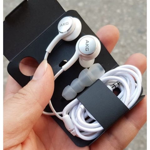 Tai nghe in-ear Samsung Galaxy S10 AKG 3.5mm - Âm thanh tuyệt vời, thiết kế thời thượng, tương thích đa dạng điện thoại