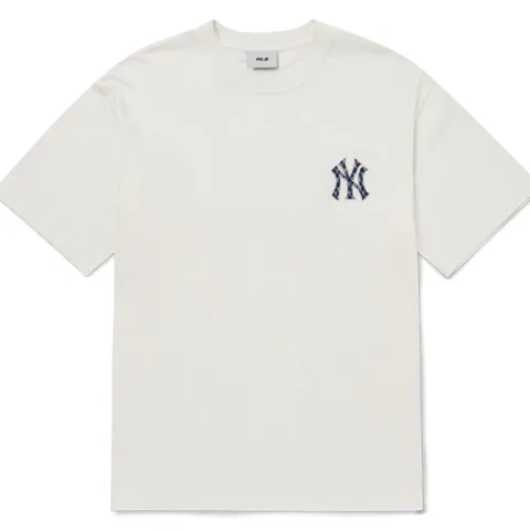 Áo phông MLB Classic Monogram Clipping Back Logo Short Sleeve T-Shirt New York Yankees 3ATSM0224-50IVS