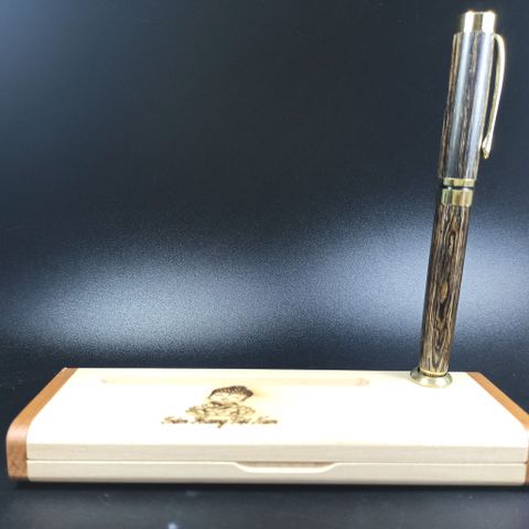 Bút Ký Trầm Hương Sánh Chìm TUDO Kèm Hộp Gỗ Sang Trọng - Đồ Viết Cao Cấp Mang Năng Lượng Tích Cực
