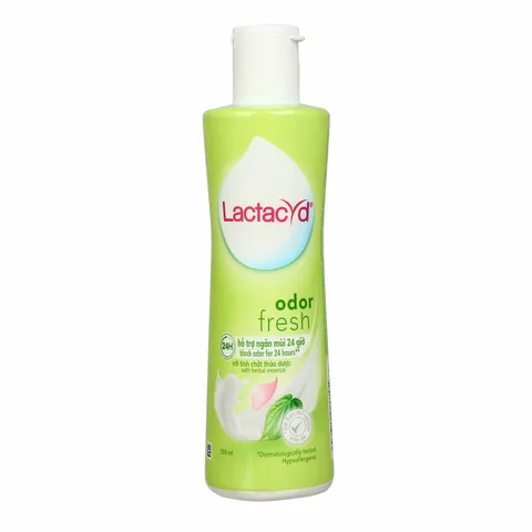 Dung dịch vệ sinh phụ nữ ngày dài tươi mát Lactacyd Odor Fresh
