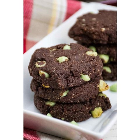 Hạt Socola Chip Trắng Choczero Peppermint - Hạt Nướng Không Đường Thơm Ngon, Thích Hợp Dùng Làm Bánh, 198g