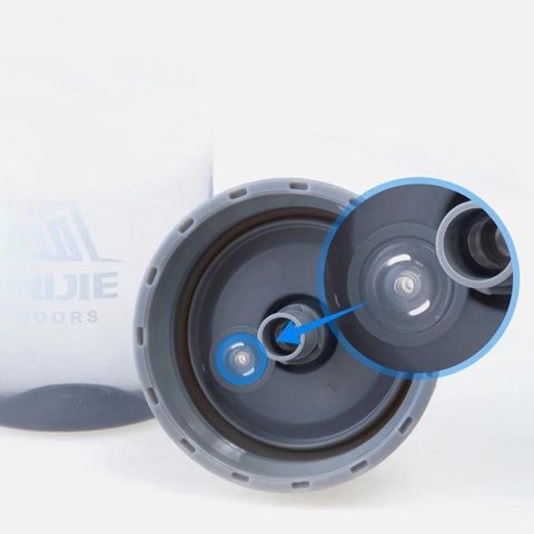 Bình nước thể thao Aonijie SD33 700ml - Dụng cụ tập thể dục, chạy bộ, đạp xe, chất liệu nhựa PP, chịu nhiệt từ -20℃ đến 100℃