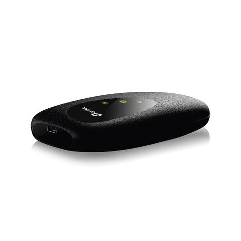 Bộ phát Wifi di động TP-Link M7000/M7200 3G/4G LTE 150Mbps - Kết nối Internet nhanh chóng cho 10 thiết bị cùng lúc, pin 2000mAh, lý tưởng cho du lịch.