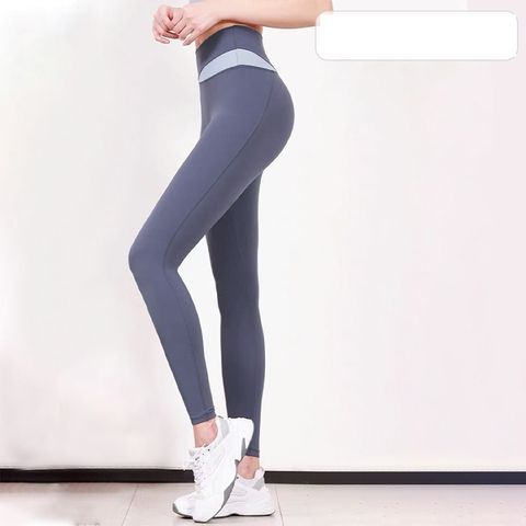 Bộ quần áo tập gym yoga nữ Gepo GP302 - Thiết kế trẻ trung, co giãn, thấm hút mồ hôi tốt, hoàn hảo cho tập luyện thể thao
