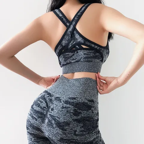 Bộ Quần Áo Tập Gym Yoga Thể Thao Nữ Amin AM005 - Thời Trang Năng Động, Chất Liệu Mềm Mịn, Nhiều Màu Sắc Sáng Chói, Size S-M-L