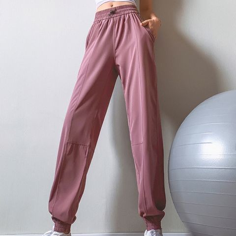 Quần Jogger Nữ Bo Ống Amin AM040 - Chất Liệu Polyester Cao Cấp, Dáng Thể Thao Năng Động, Phù Hợp Tập Gym, Yoga, Mặc Hàng Ngày