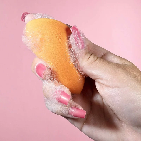 Bông mút trang điểm Real Techniques 2 Pack Miracle Complexion Sponges - Set 2 bông mút cao cấp, mềm mịn cho lớp nền hoàn hảo