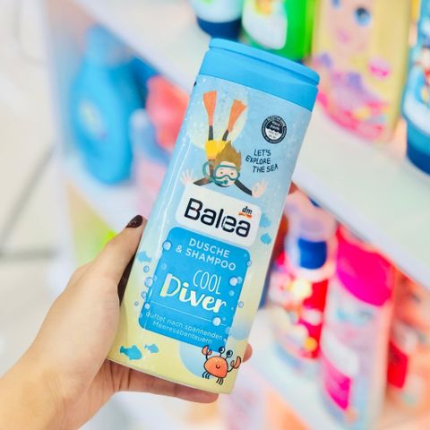 Sữa tắm gội 2in1 Balea Kid cho bé - Hương trái cây ngọt ngào, chăm sóc tóc và da mềm mại, phù hợp cho bé trai và bé gái 300ml
