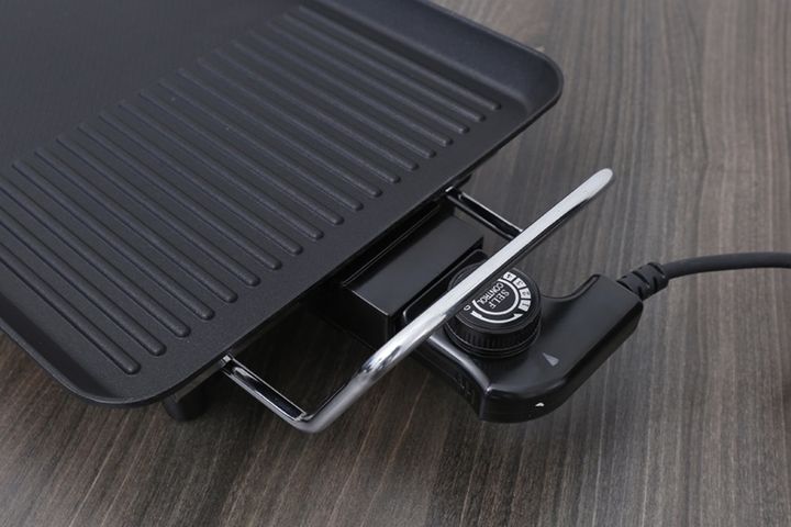 Bếp Nướng Điện Kangaroo KG699 - Công Suất 2000W Chất Liệu Chống Dính, Nướng Nhanh Tiết Kiệm Thời Gian Cho Tiệc BBQ Tại Nhà