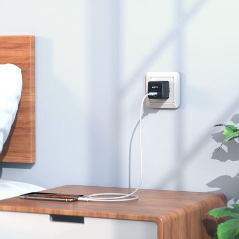 Củ Sạc Nhanh Aukey PA-Y20S Power Delivery 20W - Thiết Kế Nhỏ Gọn, Hiệu Suất Cao, Tương Thích Tất Cả Thiết Bị USB-C