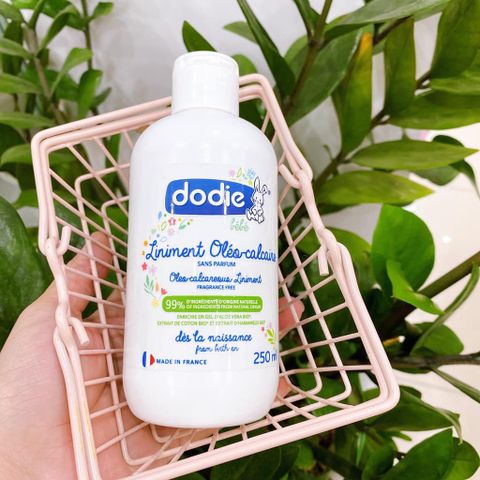 Dầu Dưỡng Hữu Cơ Dodie Oil-Limestone Liniment Ngừa Hăm Tã Cho Bé - Dưỡng Da Mềm Mịn, An Toàn và Không Kích Ứng 250ml