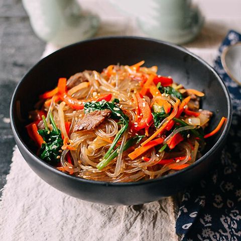 Miến Khoai Lang YongSoo Hàn Quốc 1kg - Sợi Tròn Dai Ngon, Dễ Chế Biến, Thực Phẩm Khô Lành Mạnh Cho Gia Đình