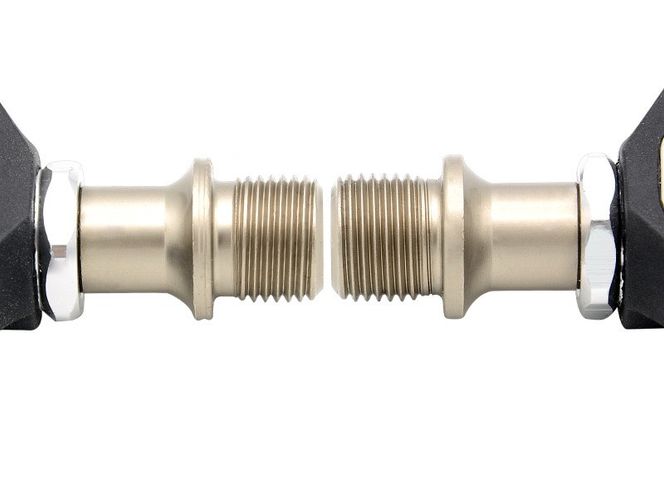 Pedal Xe Đạp Carbon Ceymme Cao Cấp - Bền Bỉ, Thiết Kế Hiện Đại, Phù Hợp Với Xe Đạp Thể Thao Và Đường Trường