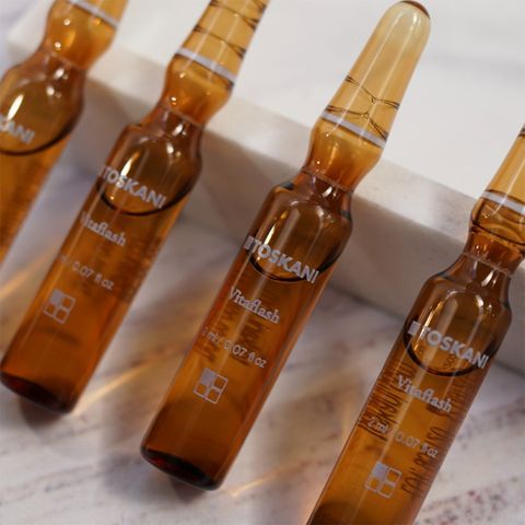 Tinh Chất Dưỡng Da Toskani Vitaflash Ampoules - Serum Căng Bóng, Làm Sáng Da, Phù Hợp Mọi Loại Da, Giảm Nhăn, 5 ống x 2ml