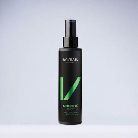 Xịt Dưỡng Tóc Tạo Phồng By Vilain Side Kick Pre-Styling 155ml - Giữ Nếp, Bảo Vệ Tóc Khỏi Nhiệt, Phồng Tóc Tự Nhiên, Dưỡng Ẩm Tóc
