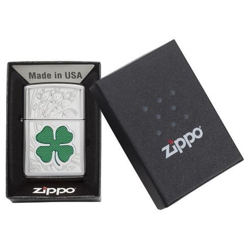 Bật Lửa Zippo 24699 Clover High Polish Chrome - Thiết Kế Cỏ 4 Lá May Mắn, Đáy Đồng Thau Chắc Chắn, Giao Hàng Toàn Quốc