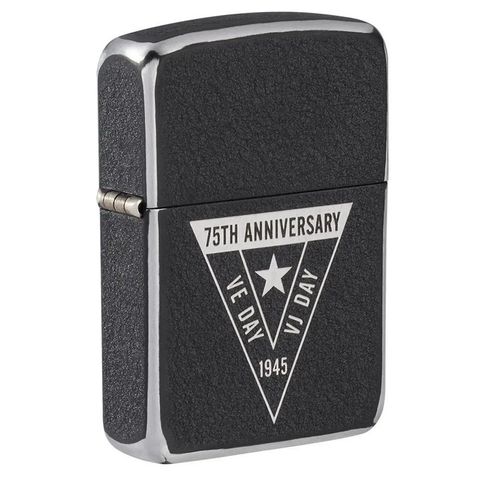 Bật lửa Zippo 49264 VE/VJ Kỷ niệm 75 năm Thế chiến II - Collectible Limited Edition 1941 chất liệu thép, số lượng chỉ 40.000 chiếc toàn cầu