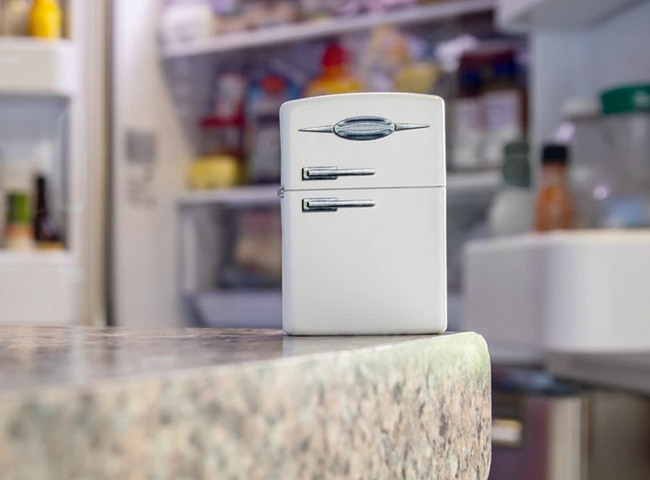 Bật Lửa Zippo 49636 Retro Fridge Design - Bật Lửa Vỏ Đồng Thau 3D Họa Tiết Tủ Lạnh Cổ Điển, Quà Tặng Độc Đáo Cho Fan Zippo