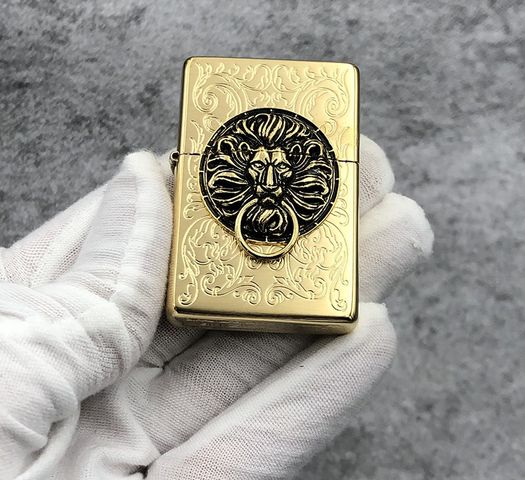 Bật lửa Zippo Lion Guard Gold ZA-1-35A Màu Vàng Sang Trọng - Họa Tiết Đầu Sư Tử Quyền Uy, Bền Bỉ, Dễ Dàng Sử Dụng